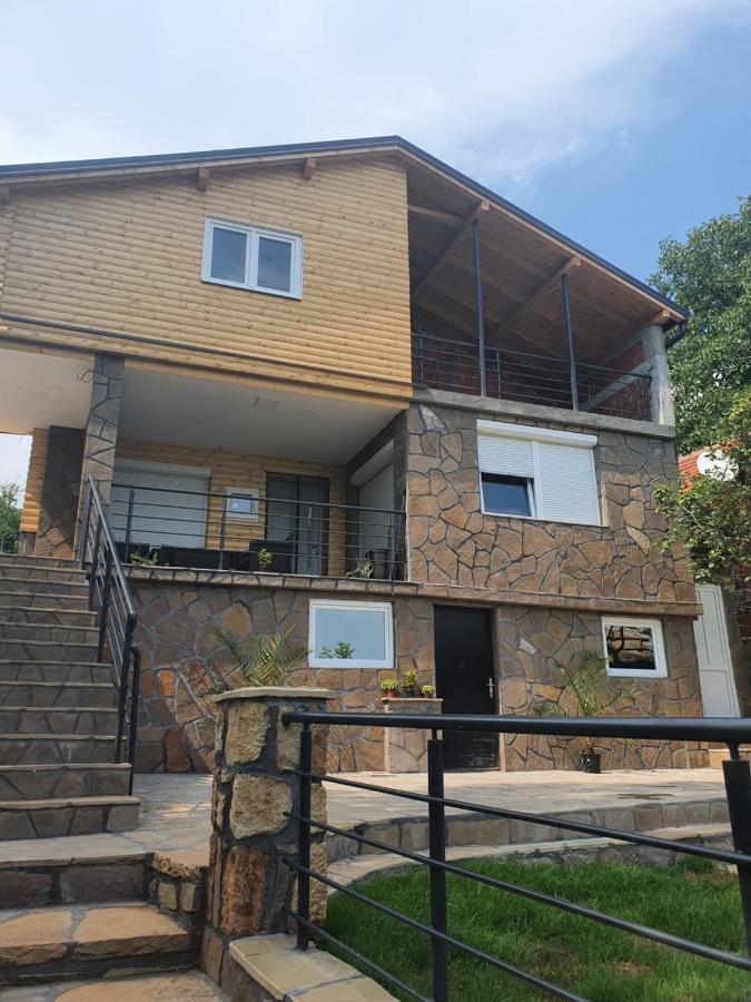 Vila Nemir Zavojsko Jezero ปิโรต์ ภายนอก รูปภาพ