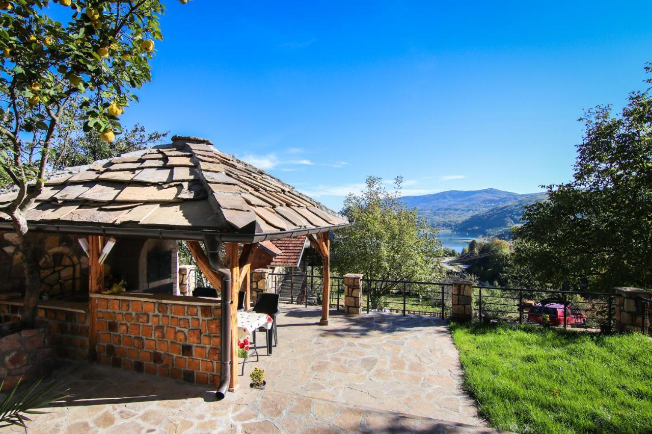 Vila Nemir Zavojsko Jezero ปิโรต์ ภายนอก รูปภาพ