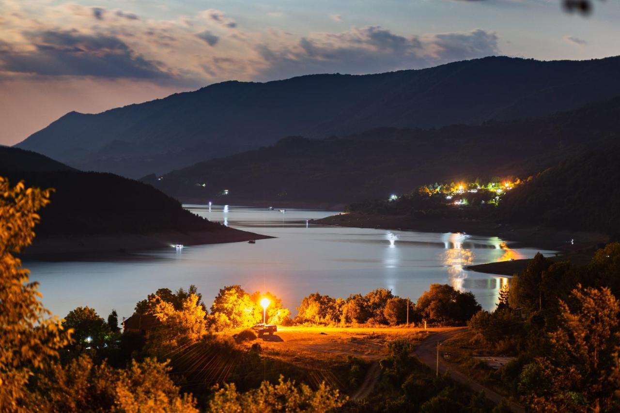 Vila Nemir Zavojsko Jezero ปิโรต์ ภายนอก รูปภาพ
